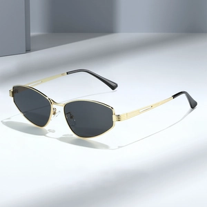 Irregular Geometric Small Frame Sunglasses Metal Retro Hexagon UV400 Protection Vintage Fashion Eyewear For Men Women