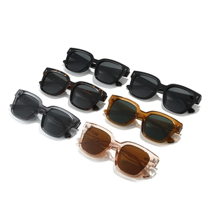 Classic TR90 square frame sunglasses for men and women with vertical rivet decoration