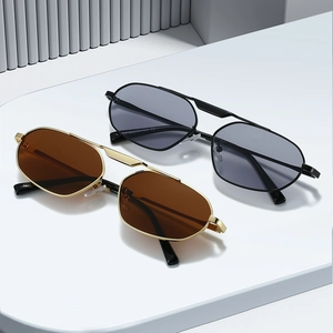 Irregular polygonal metal double bridge sunglasses with gray and brown tinted lenses