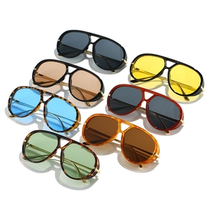 Classic pilot sunglasses with double bridge design in seven different vibrant colors