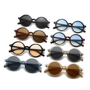 Lunettes de soleil ovales rétro de couleurs variées avec protection UV et marquage CE