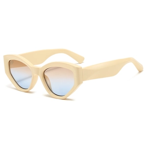 Retro cat-eye sunglasses with cream thick frame and brown blue gradient lenses