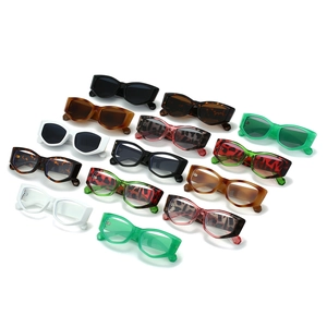 Collection de lunettes de soleil œil-de-chat rétro avec divers coloris et motifs tendance