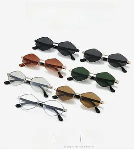 Détails à plat de lunettes de soleil géométriques hexagonales en plusieurs coloris