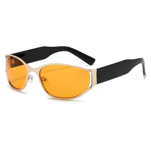 Gafas de sol Y2K con montura metálica ovalada, lentes naranjas y patillas negras