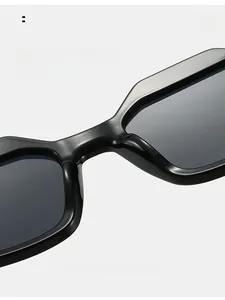 Gros plan détaillé des plaquettes de nez épaisses pour un confort optimal des lunettes