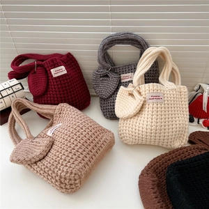 Sac À Main Tricoté Femmes Crochet Grosse Laine Fourre-Tout Pendentif Coeur Seau Décontracté Style Coréen Couleur Unie