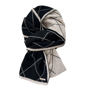 Diamond pattern wool knit scarf in black and beige with metallic logo detail