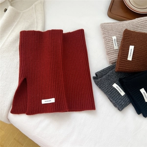 Sciarpa spessa in maglia 100% lana da donna in rosso e colori invernali neutri