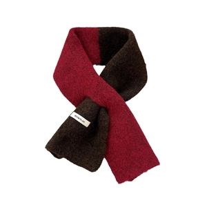 Knitted crossover scarf for women in red and dark brown color block design
