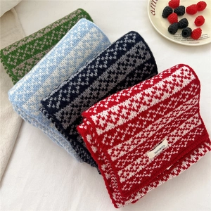 Two-tone wool knit scarves with heart pattern in red, blue, green and light blue colors