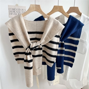 Châle en Laine Tricoté à Rayures pour Femmes Wrap d'Épaule Noué à la Mode Écharpe Décorative Accessoire de Cou Automne Hiver