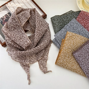 Women Triangle Scarf Cotton Linen Floral Print Neckerchief Headband Hairband Retro French Style Spring Autumn Lightweight