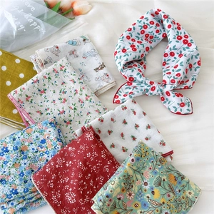 Bandanas en coton et lin de style japonais avec divers motifs floraux et à pois