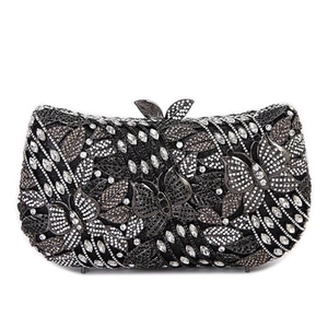 Pochette de soirée papillon luxueuse ornée de strass argentés et gris sur métal