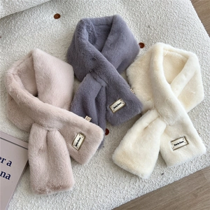 Écharpes croisées en fausse fourrure pelucheuse rose gris, violet et beige pour femme
