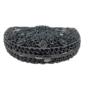 Elegant black shell-shaped evening clutch bag with hollow metal and sparkling diamonds
