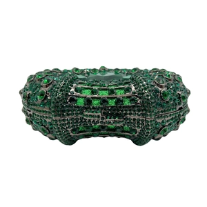 Elegante borsa da sera verde smeraldo con strass scintillanti e montatura in metallo