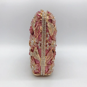 Luxuriöse Abendtasche mit floralem Strassmuster und pink-goldenen Kristallverzierung