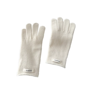 White 100% wool knitted winter gloves for women with classic five-finger touchscreen design