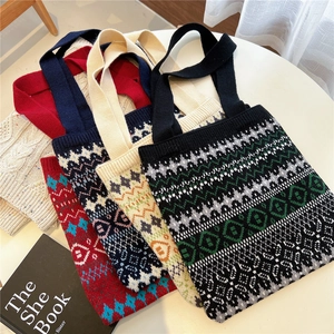 Knitted tote bag with geometric ethnic patterns and wide shoulder strap for women