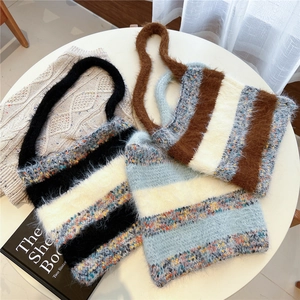 Sacs fourre-tout rayés en maille pelucheuse à grande capacité pour femmes en hiver
