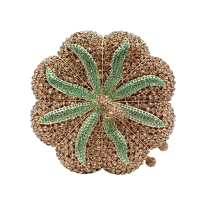 Elegante borsa da sera a forma di zucca decorata con strass color champagne e verdi