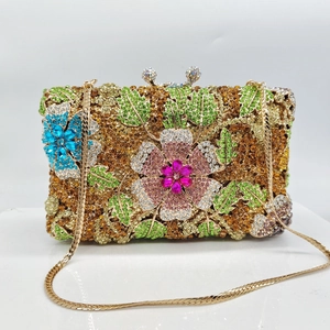 Hollow Out Flower Rhinestone Evening Clutch Bag Alloy Crystal Luxury Party Wedding Handbag With Gold Metal Chain Strap