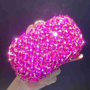 Detailed view of the sparkling rose pink rhinestone crystal evening clutch handbag