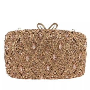 Pochette de soirée luxe en cristal doré champagne avec motifs de strass scintillants