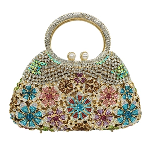 Luxurious Women's Full Rhinestone Daisy Flower Evening Bag Handheld Clutch With Pearl Clasp For Wedding Banquet Party