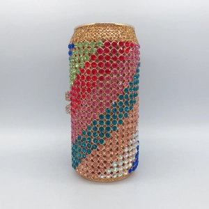 Funkelnde Clutch in Dosenform mit bunten, handbesetzten Strasssteinen für Abendmode