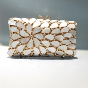 Luxury Evening Clutch Bag Metal Frame Mother Of Artificial Pearl Flower Rhinestone Crystal Handbag For Banquet Wedding Formal