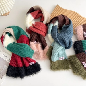 Bonnet En Tricot Et Longue Écharpe À Rayures Chaud Hiver Bordure En Fausse Fourrure Mode Décontractée Femmes Hommes