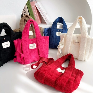 Plush Lamb Wool Tote Bag Women Large Capacity Crossbody Handbag With Magnetic Buckle Casual Soft Faux Fur Shoulder Bag
