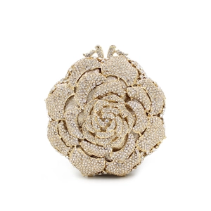 Pochette de soirée en forme de rose avec strass brillants et fermoir nœud élégant