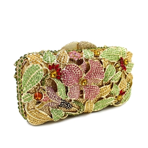 Pochette de soirée luxueuse avec fleurs en strass colorés et cadre en métal doré