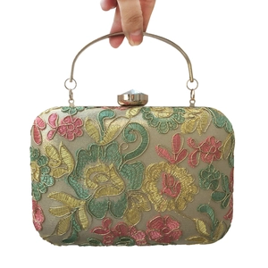 Vintage Women Floral Embroidery Evening Clutch Bag Metal Handle Rhinestone Clasp Gold Party Handbag For Wedding Banquet