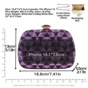 Gedetailleerde afmetingen voor paarse luxe strass clutch met zilveren ketting en maten