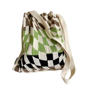 Foldable pleated knit crossbody tote with checkered pattern and accordion design