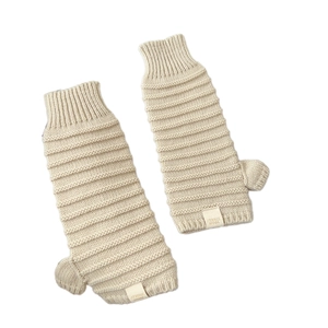 Gants tricotés sans doigts beiges épais avec motif côtelé et trou pour le pouce