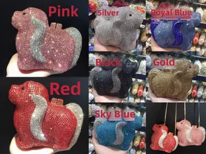 Mini sacs de soirée pour chien en sept couleurs avec strass étincelants et chaîne