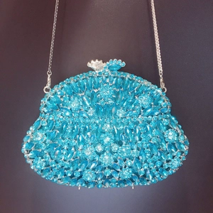 Luxury Evening Clutch Bag Rhinestone Crystal Metal Hard Shell Banquet Party Wedding Glittery Handbag Detachable Chain