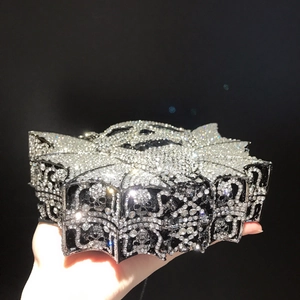 Sparkling bat and skull rhinestone evening clutch bag for women in gothic style