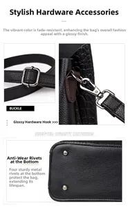 Détails des boucles argentées et des clous de fond sur le sac à main texture crocodile