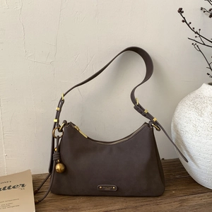 Women PU Leather Underarm Bag Retro Minimalist Half Moon Hobo Shoulder Handbag For Daily Commute Gold Hardware