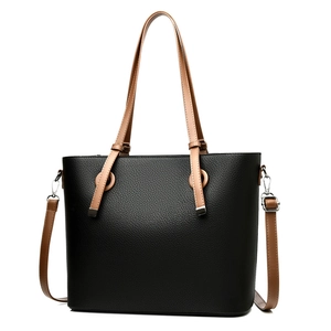 Sac cabas classique noir motif litchi avec anses marron et bandoulière réglable