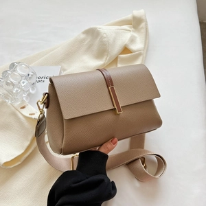 Women Litchi Texture PU Leather Crossbody Bag Fashion Wide Strap Flap Shoulder Square Bag For Daily Commute