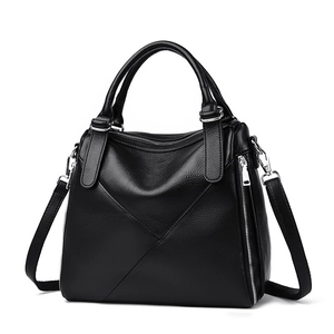 Classic black leather tote bag with lychee texture and detachable shoulder strap