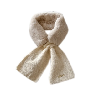 Cream faux fur and knit scarf with golden metal brand plate for winter warmth
